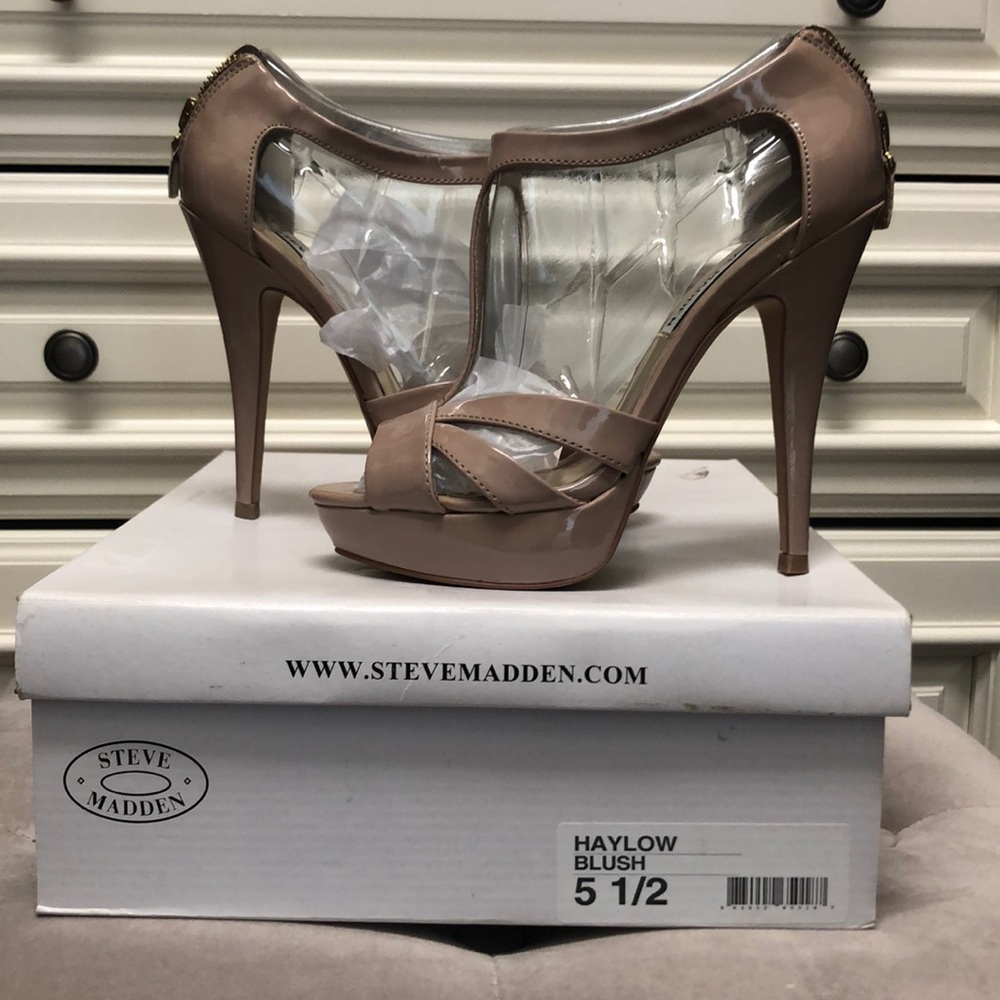 Steve Madden Blush Sandals